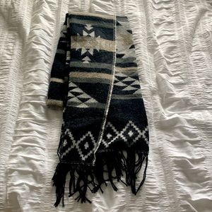 Black Mosaic Scarf